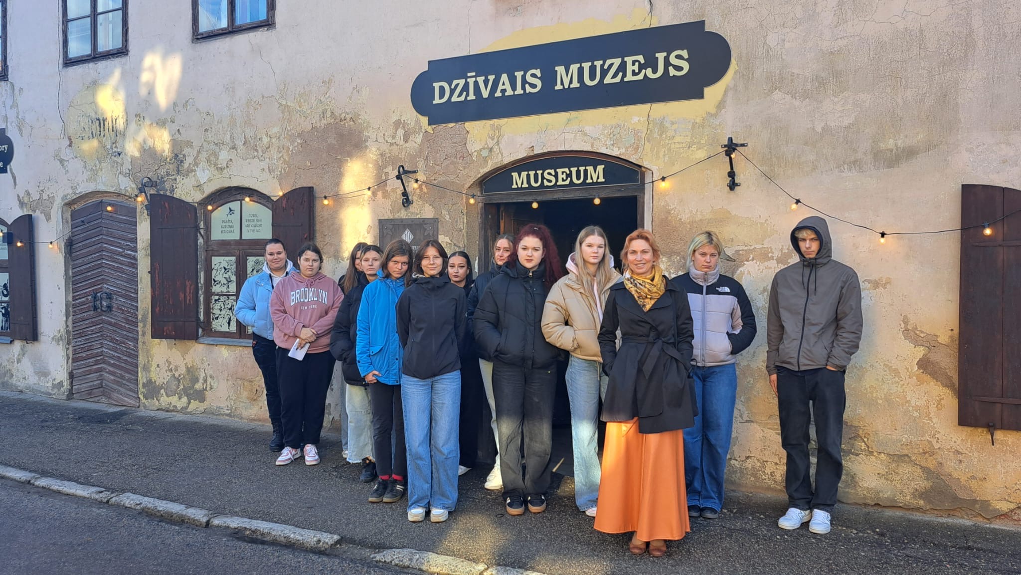 2.kursa viesmīlības pakalpojumu speciālisti viesojās Kuldīgā!