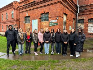 Read more about the article DAVV 3.kursa frizieri viesojās Liepājas Karostas cietumā!