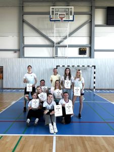 Read more about the article DAVV jaunietēm 3.vieta tautasbumbas sacensībās!