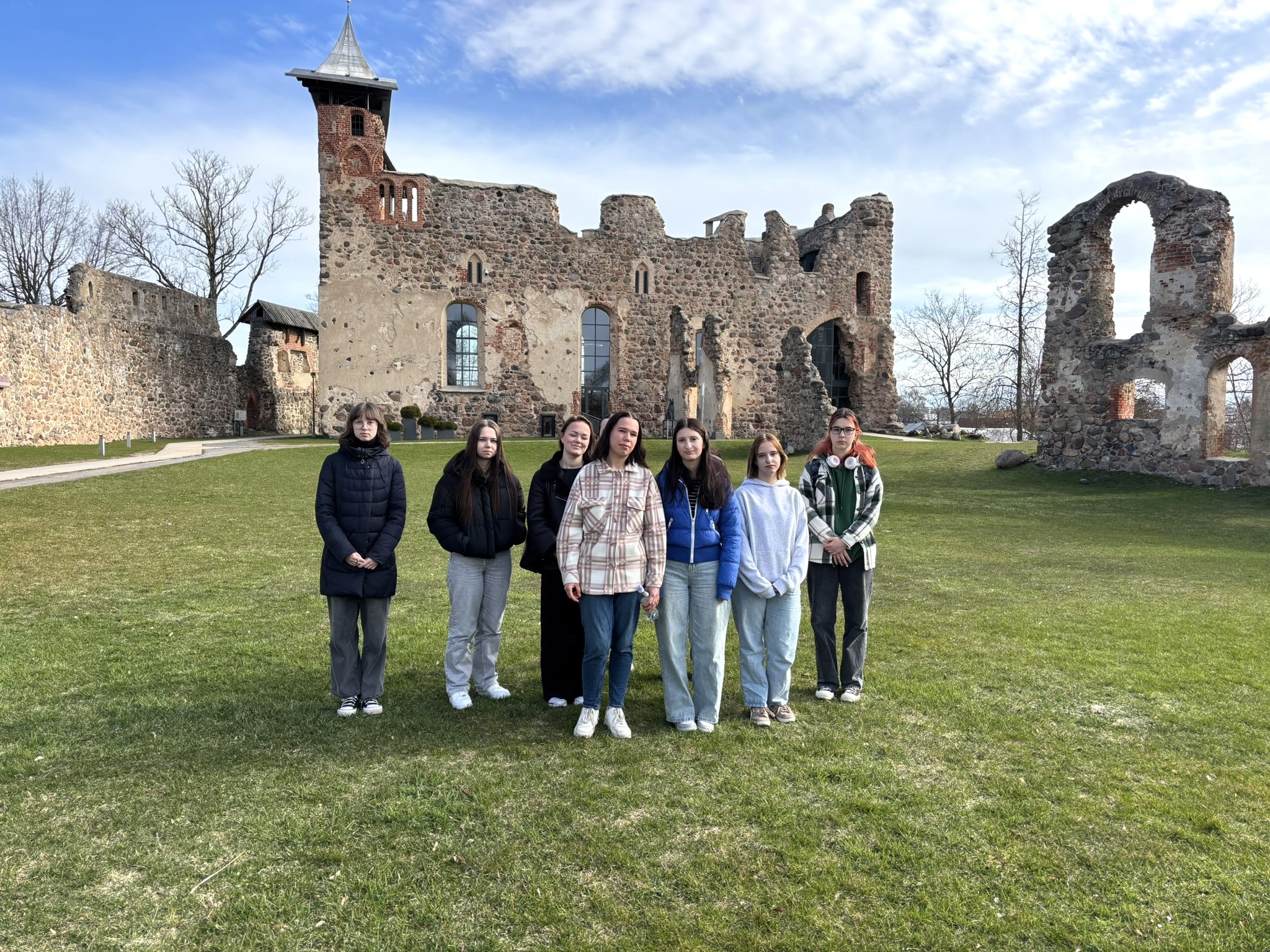 2.kursa frizieri aizvadīja muzejpedagoģisku nodarbību Dobeles pilī!